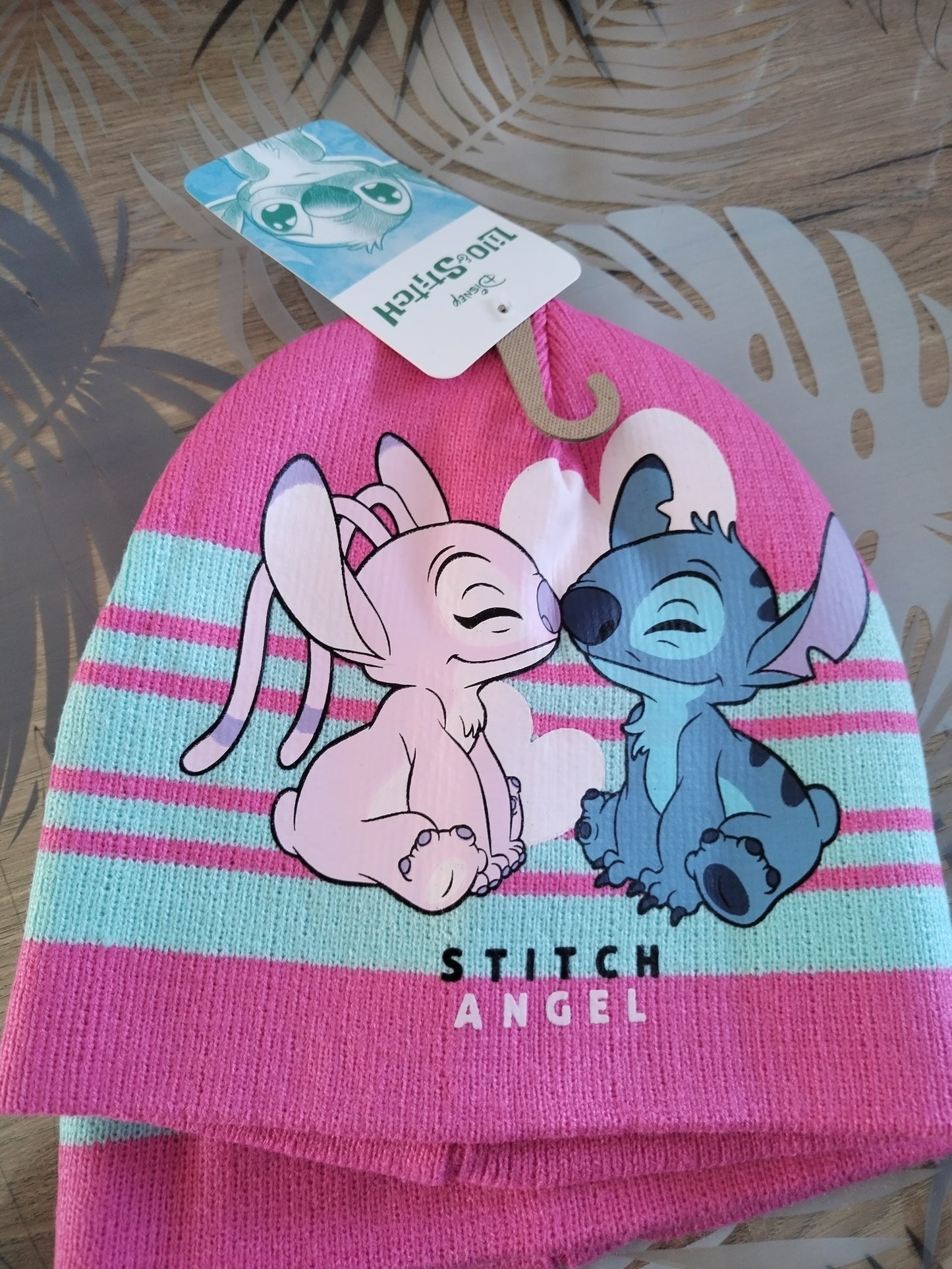Bonnet stitch et angel